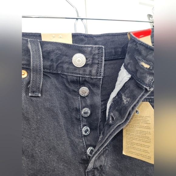 LEVI’S 501 Original Cutoff Denim Short - Picture 7 of 10